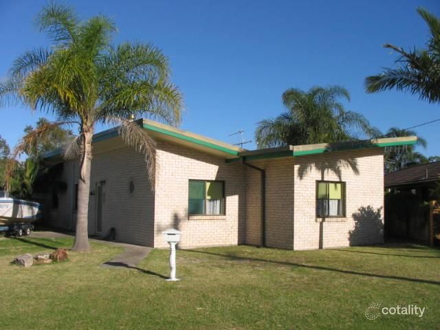 31 Muneela Ave, Hawks Nest, NSW 2324