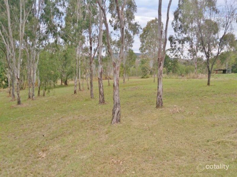 23 Gordon St, Mount Morgan, QLD 4714