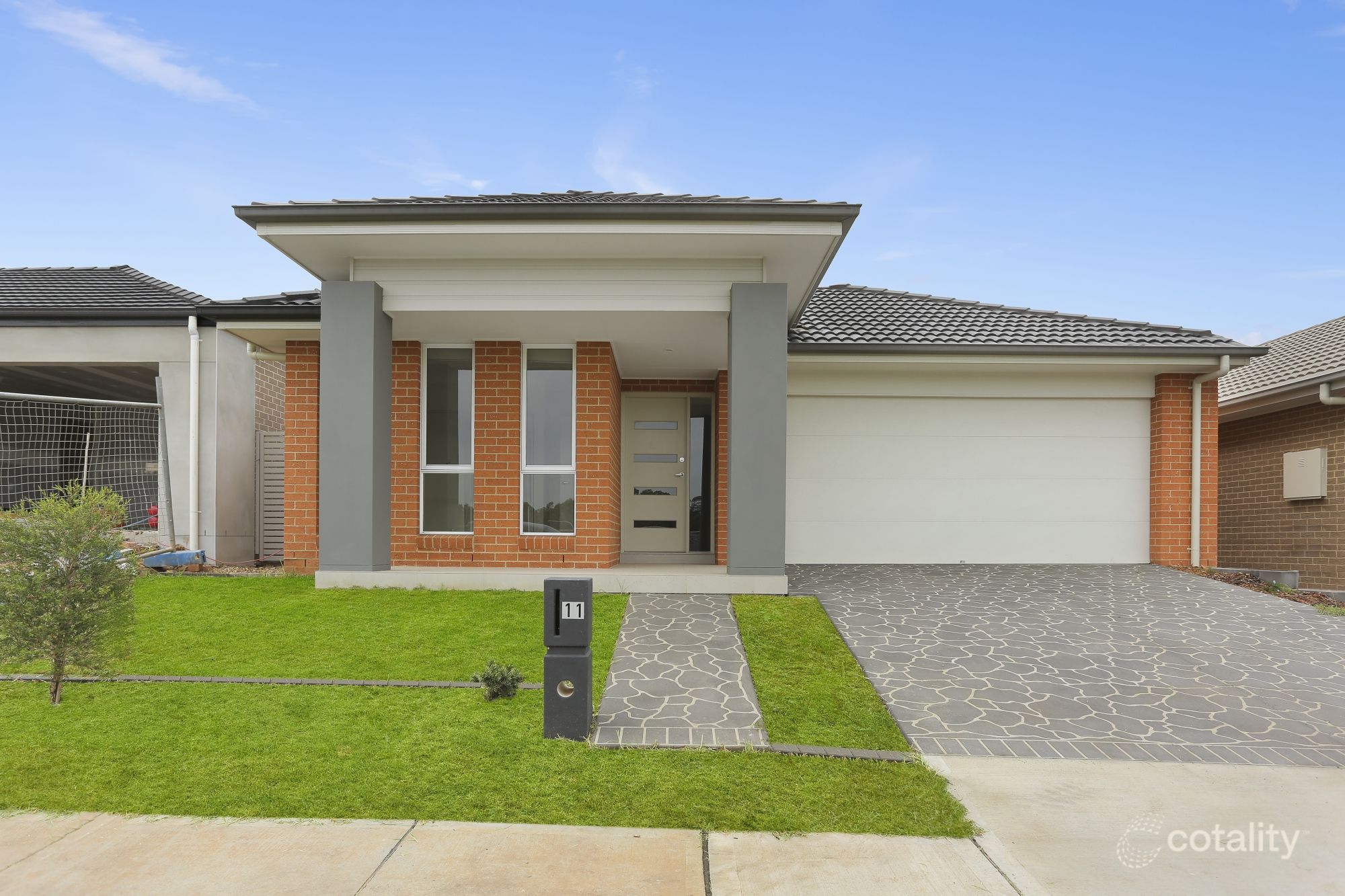 11 Cain Ave, Gregory Hills, NSW 2557