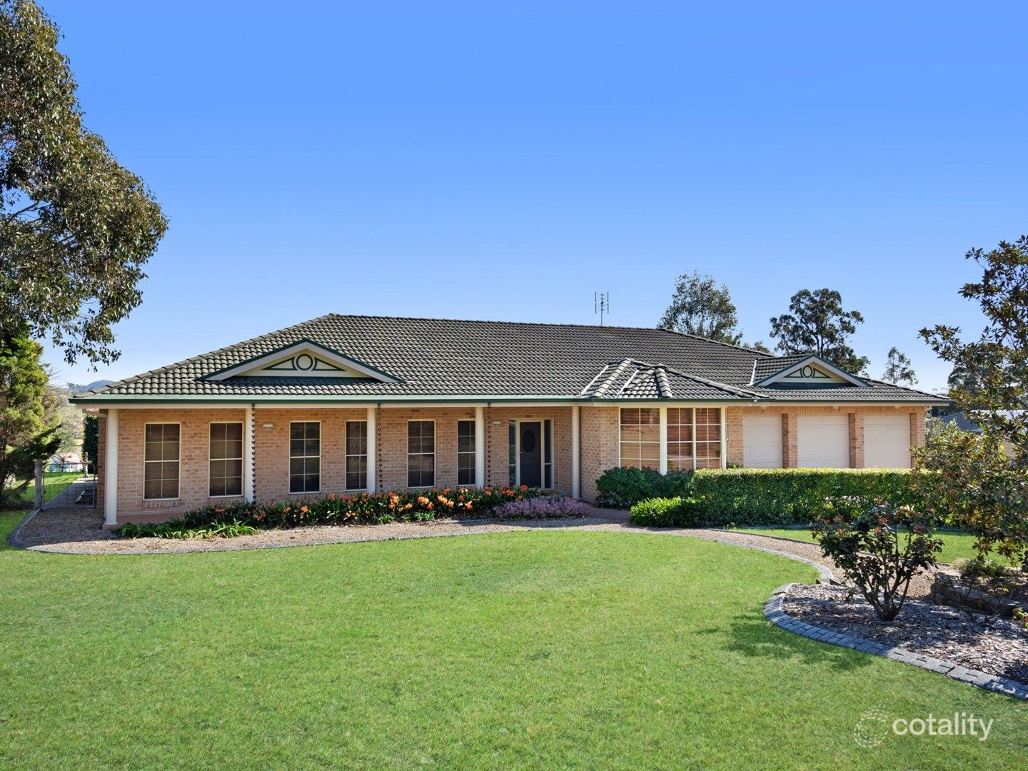 40 Tea Tree Ave, Aberglasslyn, NSW 2320