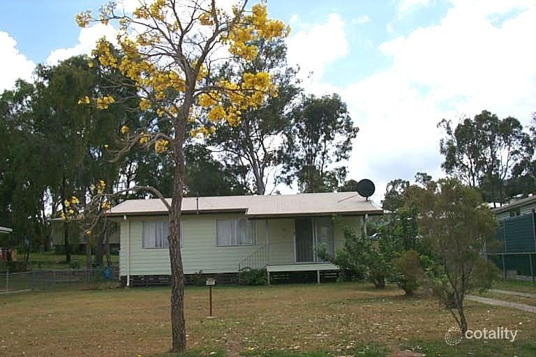 307 Kirby St, Koongal, QLD 4701