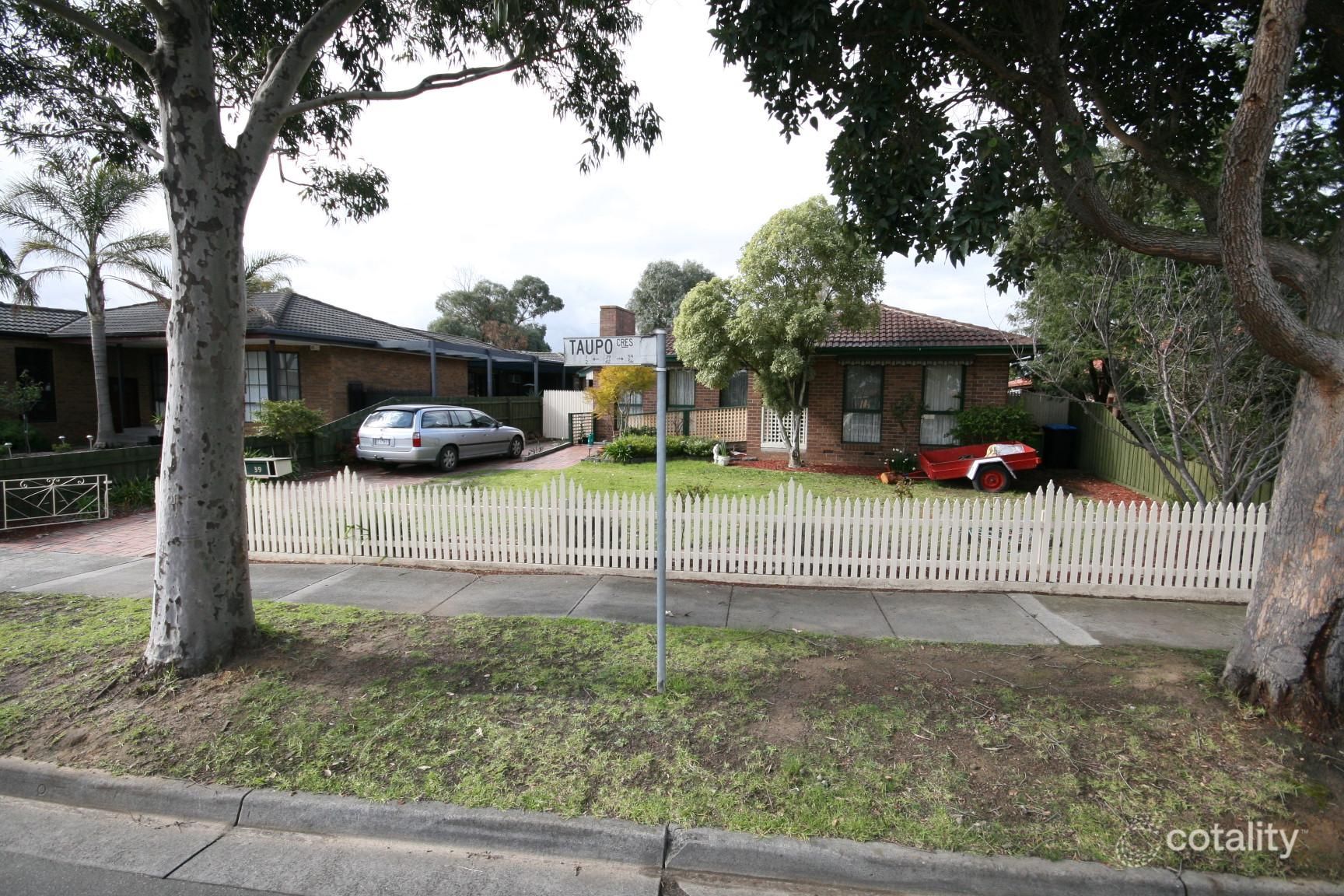 39 Taupo Cres, Rowville, VIC 3178