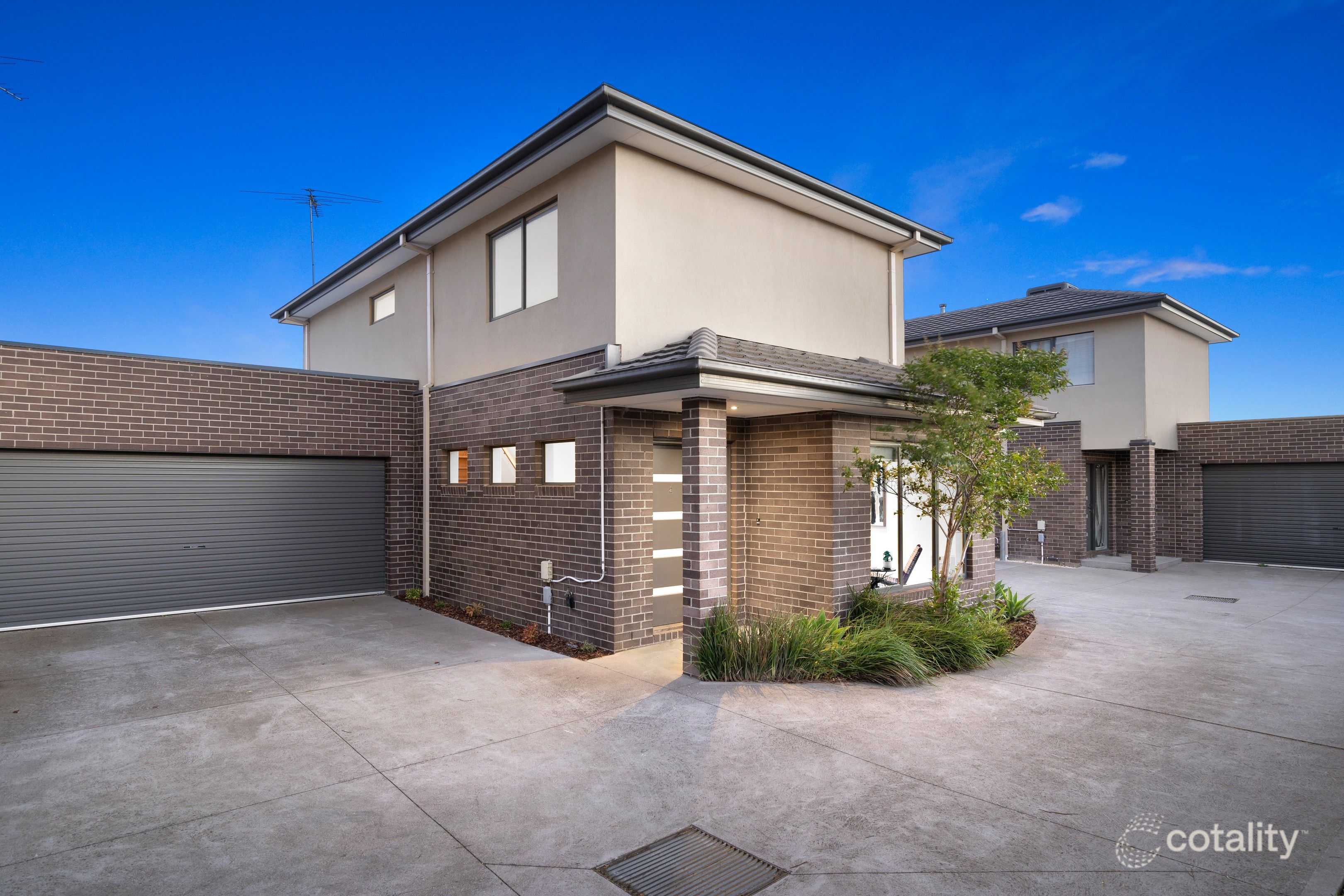 2/43 Gorge Rd, South Morang, VIC 3752