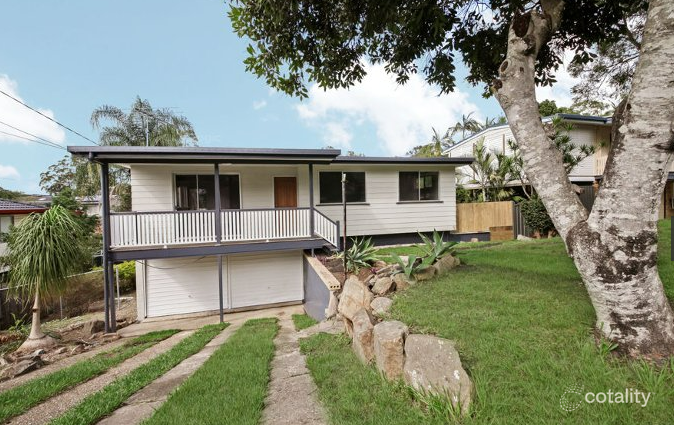 8 Tarnook Dr, Ferny Hills, QLD 4055