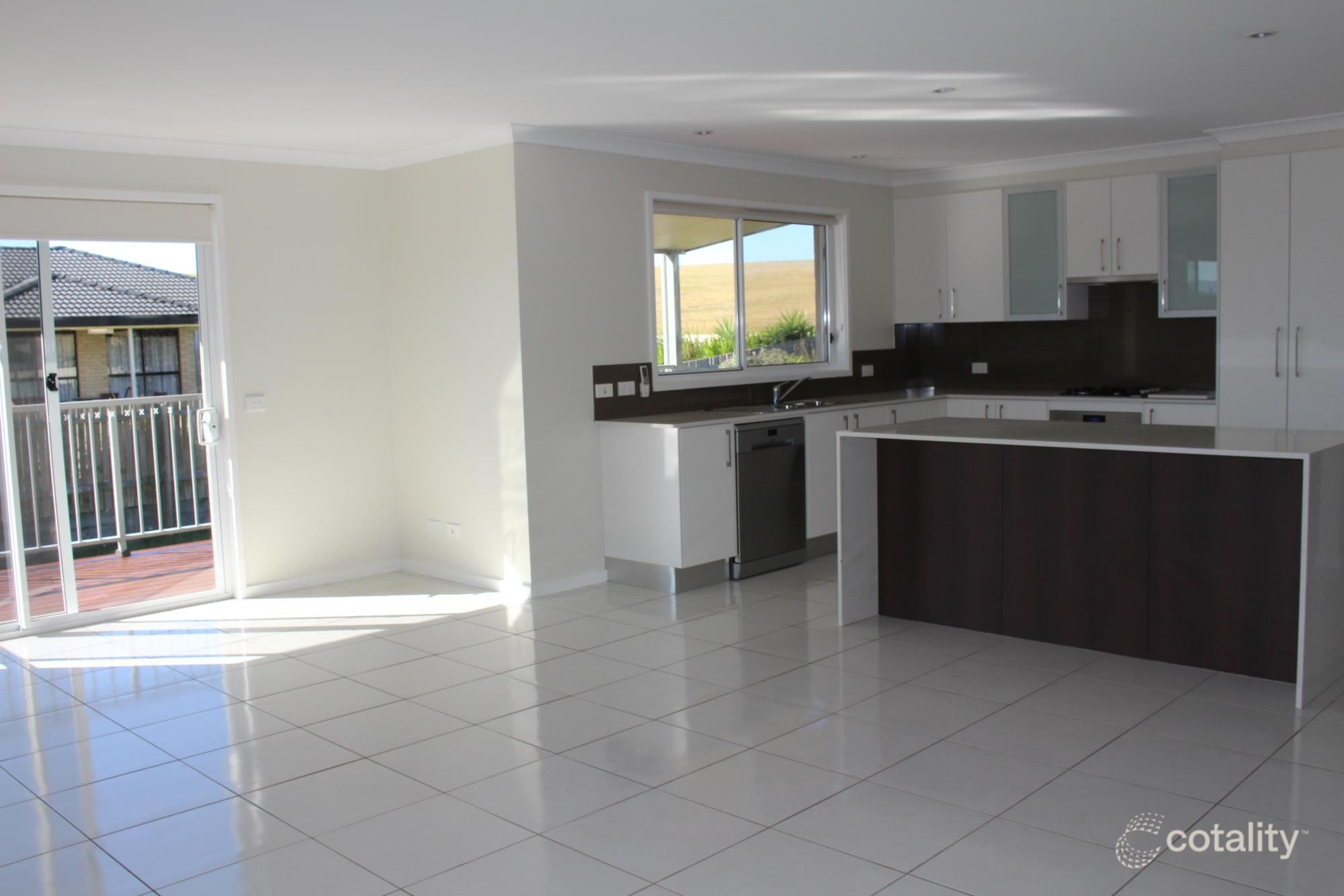 15 Koma Cct, Bega, NSW 2550