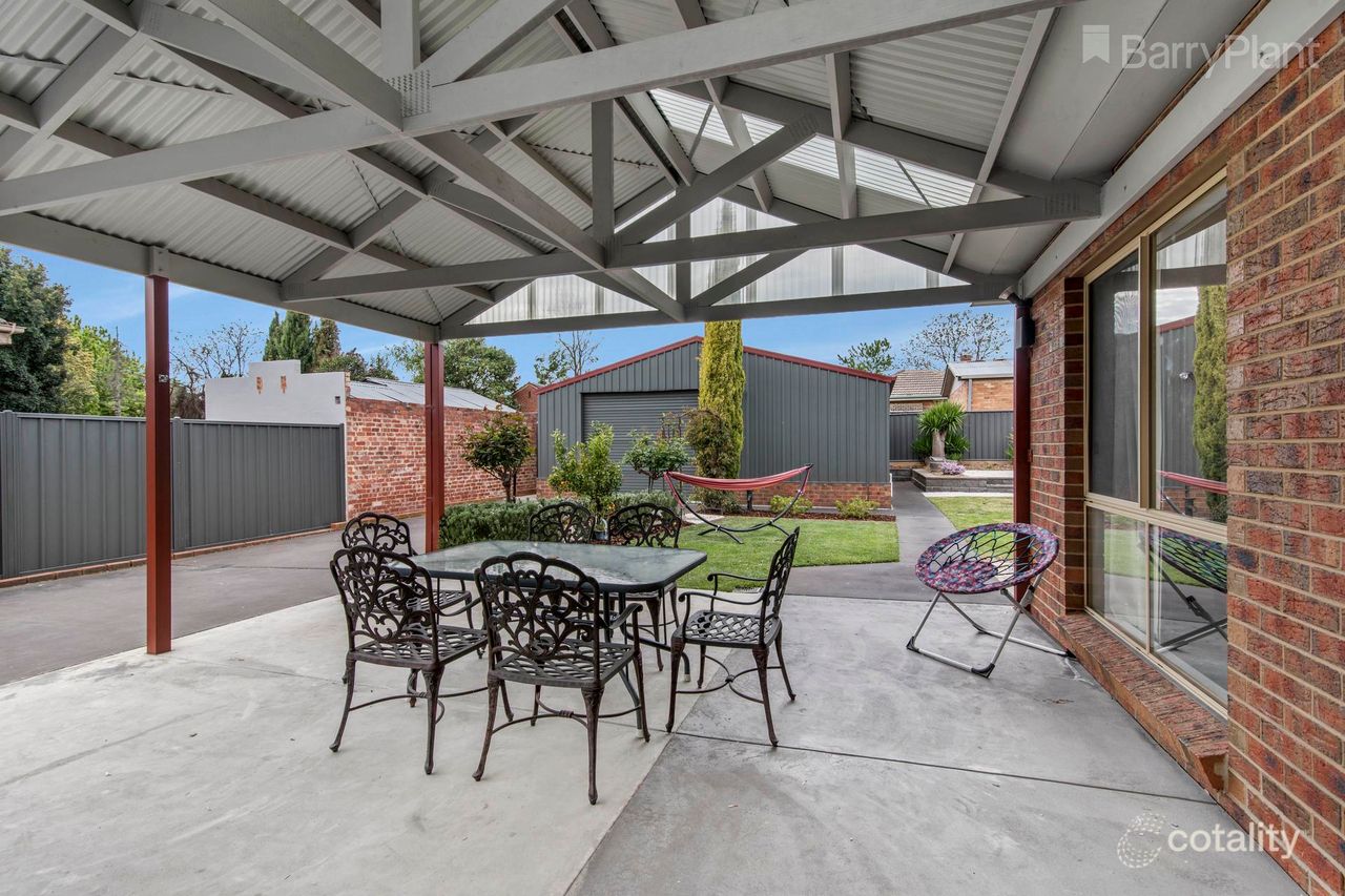 93 Havlin St E, Flora Hill, VIC 3550