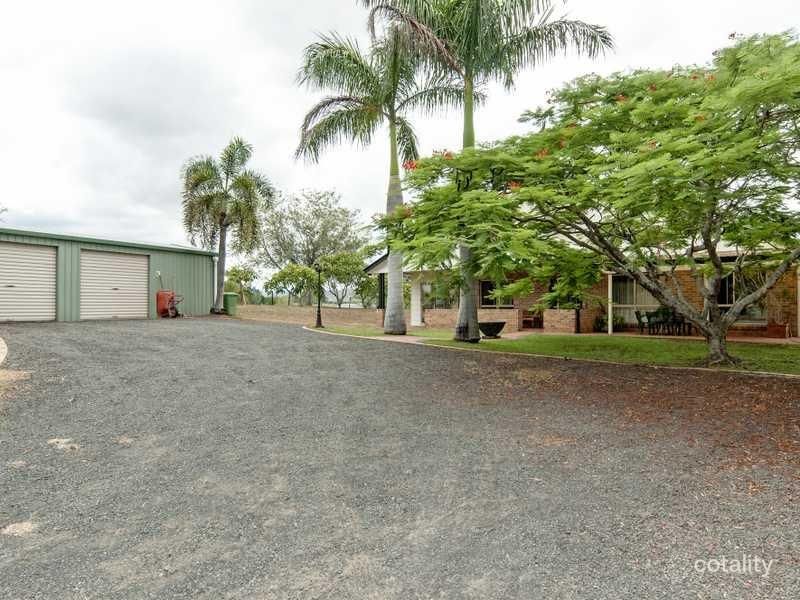 301 Fernvale Rd, Fairney View, QLD 4306
