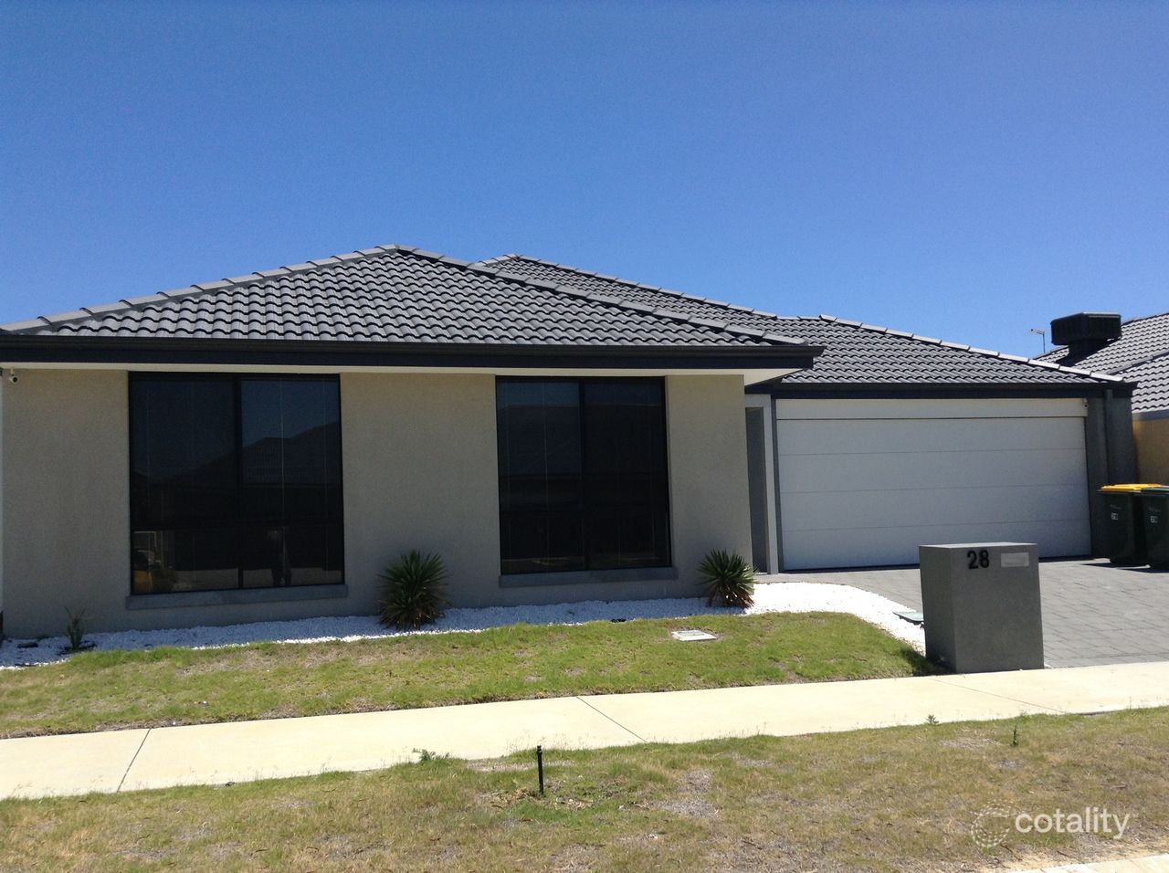 28 Drimmie Rd, Clarkson, WA 6030