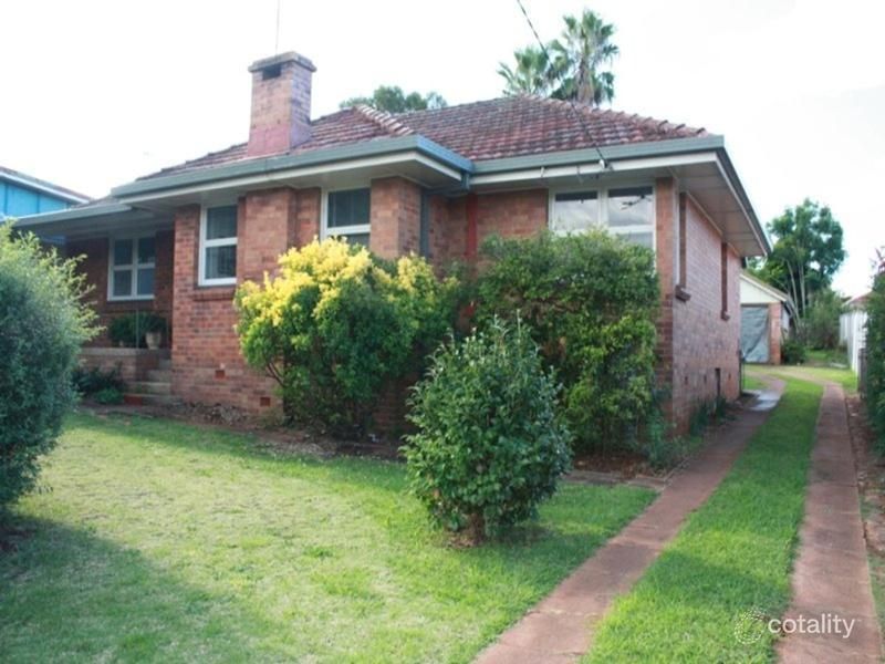 297a James St, Newtown, QLD 4350