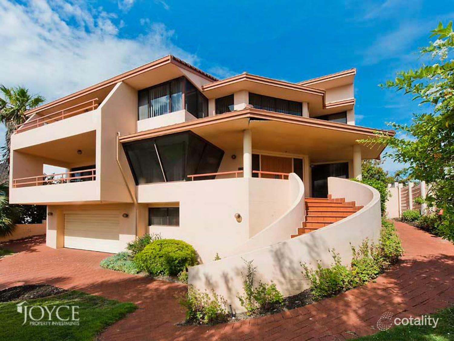 46 Kinkuna Way, City Beach, WA 6015