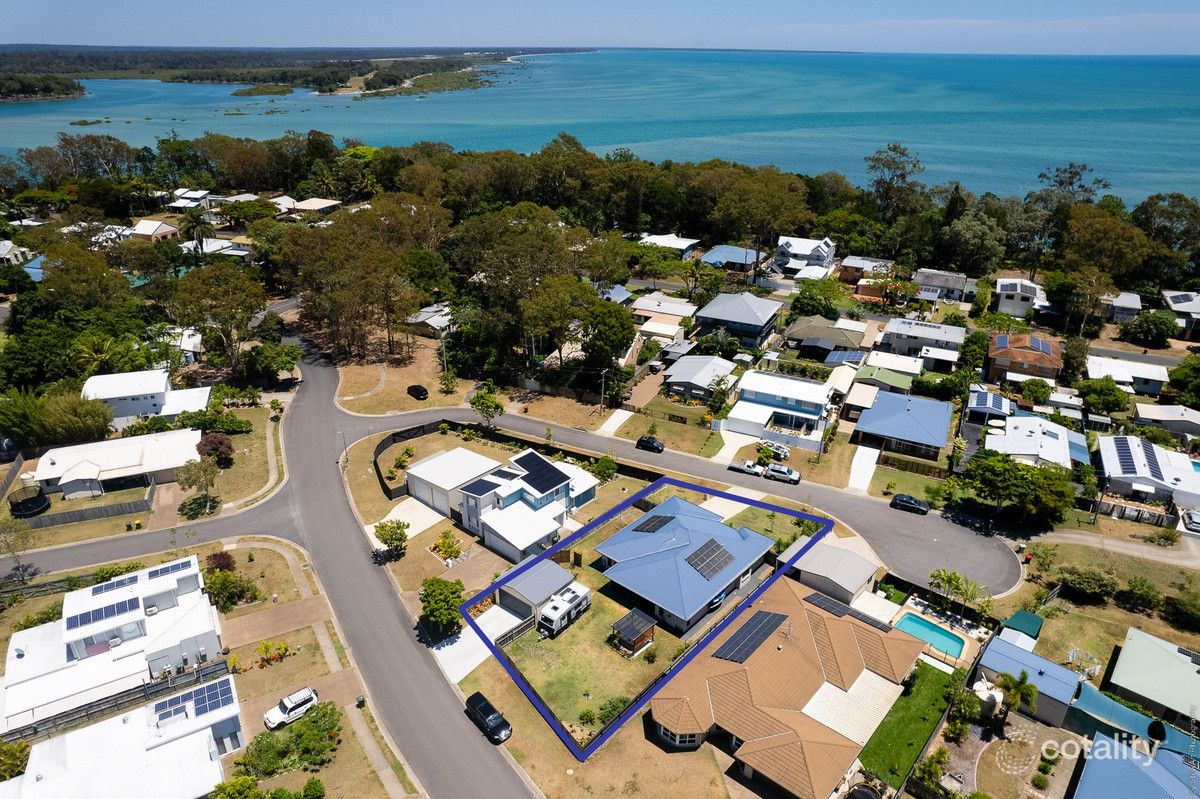 5 Mark Ave, Toogoom, QLD 4655
