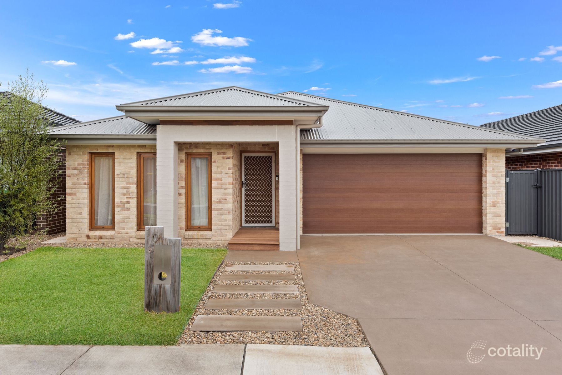 10 Riberry St, Gregory Hills, NSW 2557