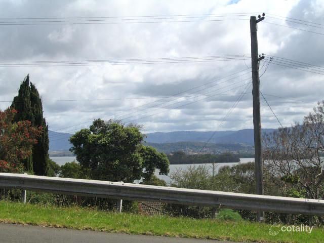161 Northcliffe Dr, Lake Heights, NSW 2502