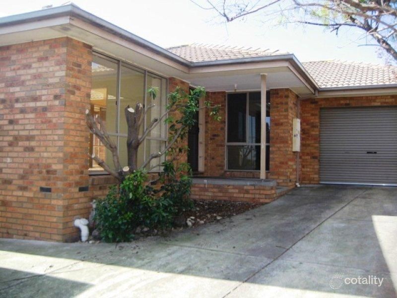 2/16 Winifred St, Oakleigh, VIC 3166