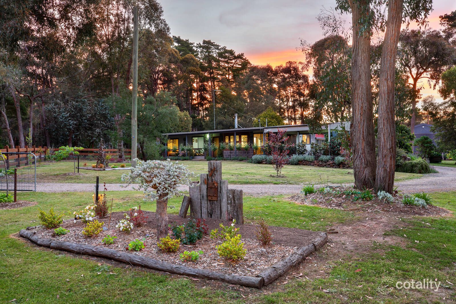 46 Armstrong St, Creswick, VIC 3363