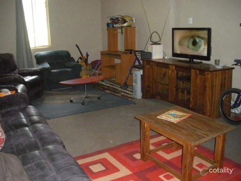 121 Caswell St, Peak Hill, NSW 2869