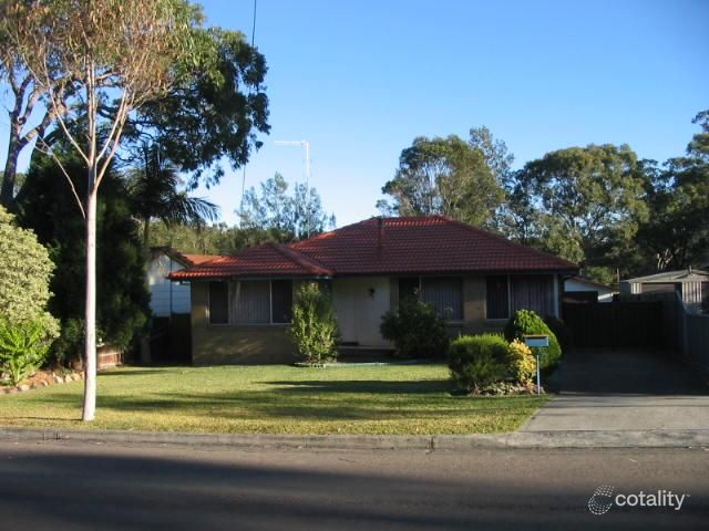 52 Cadonia Rd, Tuggerawong, NSW 2259