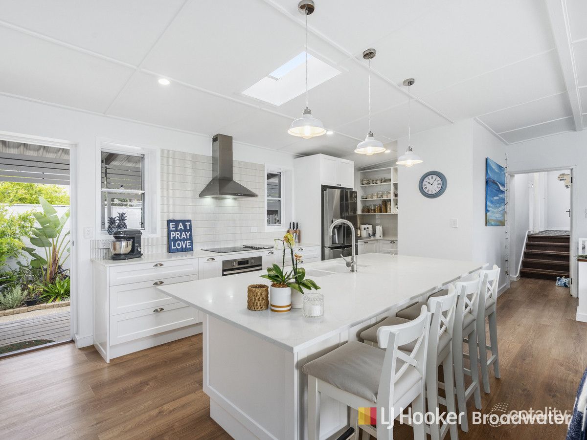 3 Fifth Ave, Toukley, NSW 2263