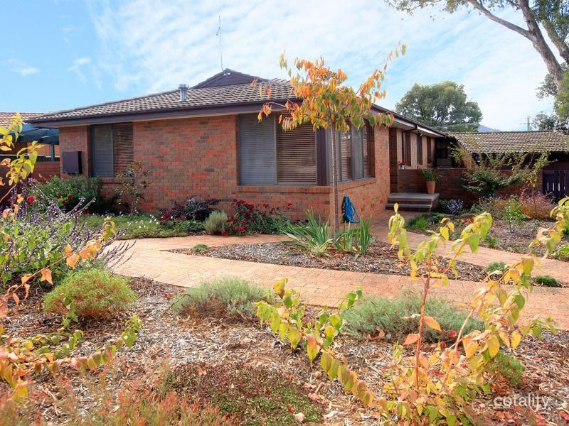 87 O'Halloran Cct, Kambah, ACT 2902