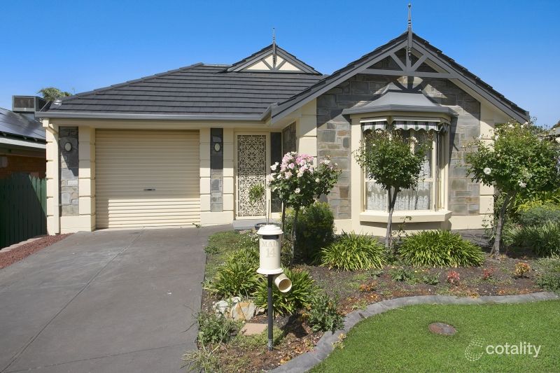 14 Gilchrist Cl, Greenwith, SA 5125