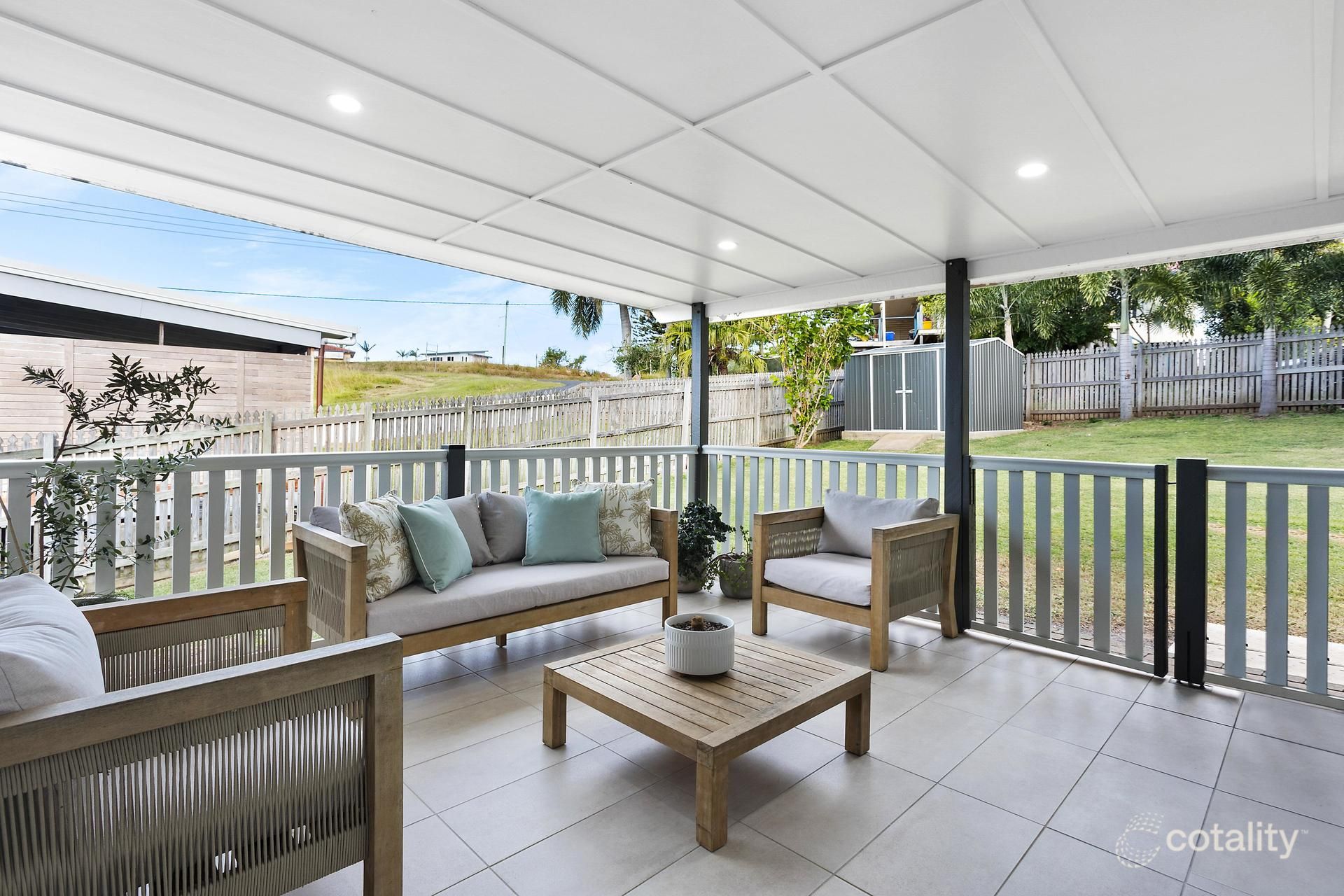 4 Davidson St, Cooee Bay, QLD 4703