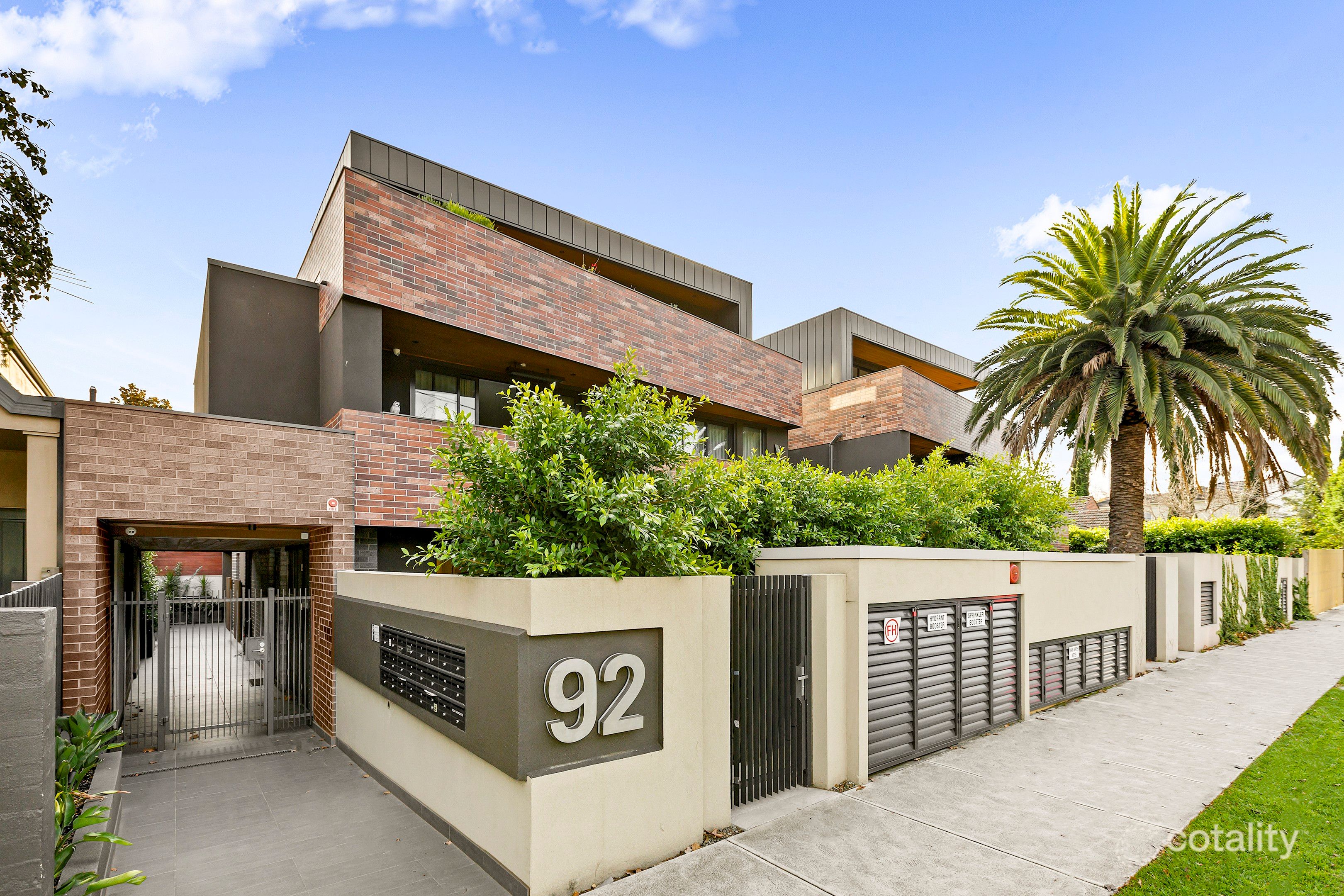 1/92 Hawthorn Rd, Caulfield North, VIC 3161