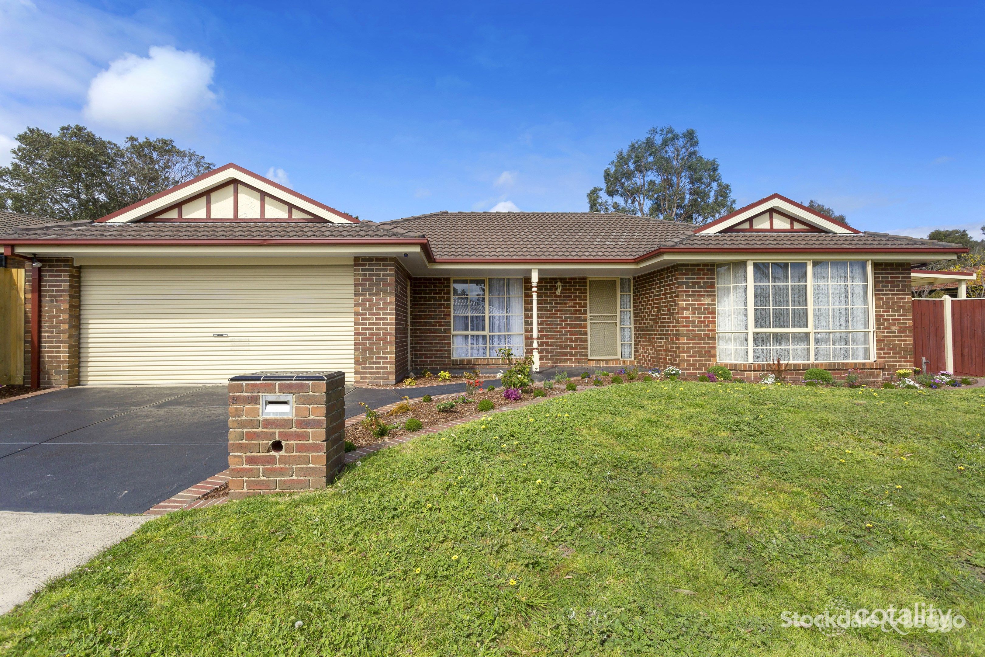 2 Cinerea Gld, Langwarrin, VIC 3910