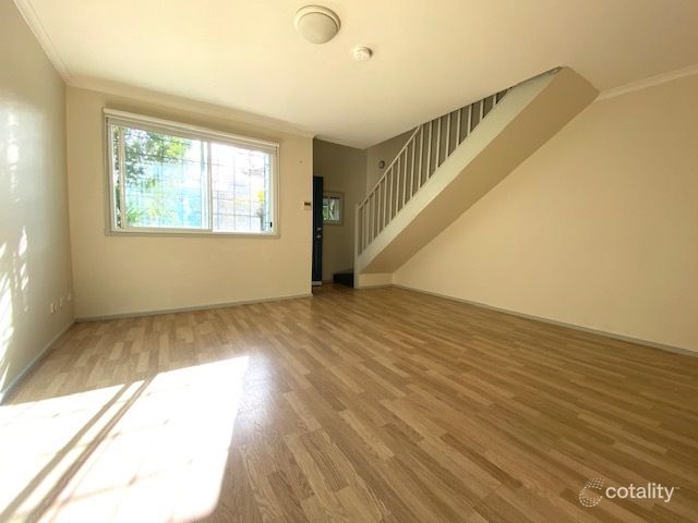 41/22 Newington Rd, Marrickville, NSW 2204