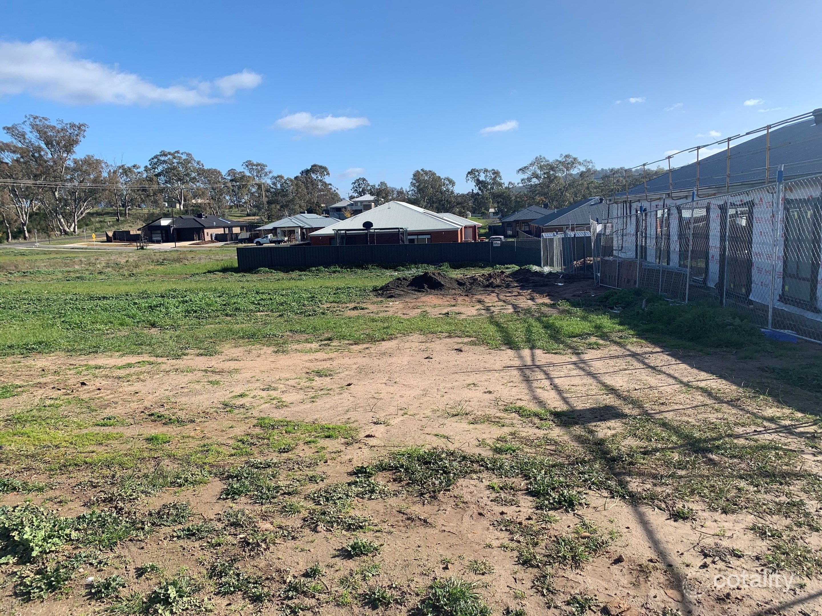 5 Molly Dr, Harcourt, VIC 3453