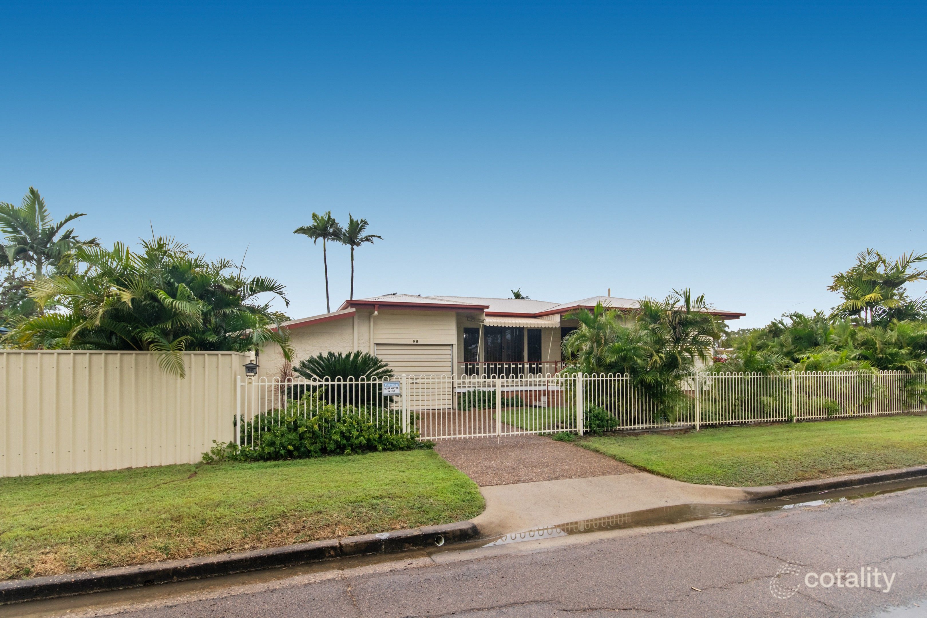 98 Nathan St, Vincent, QLD 4814