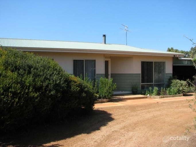 17 Birdwood St, Hopetoun, WA 6348