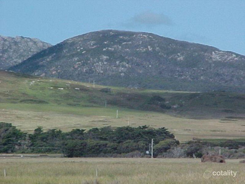 1 James Ct, Whitemark, TAS 7255