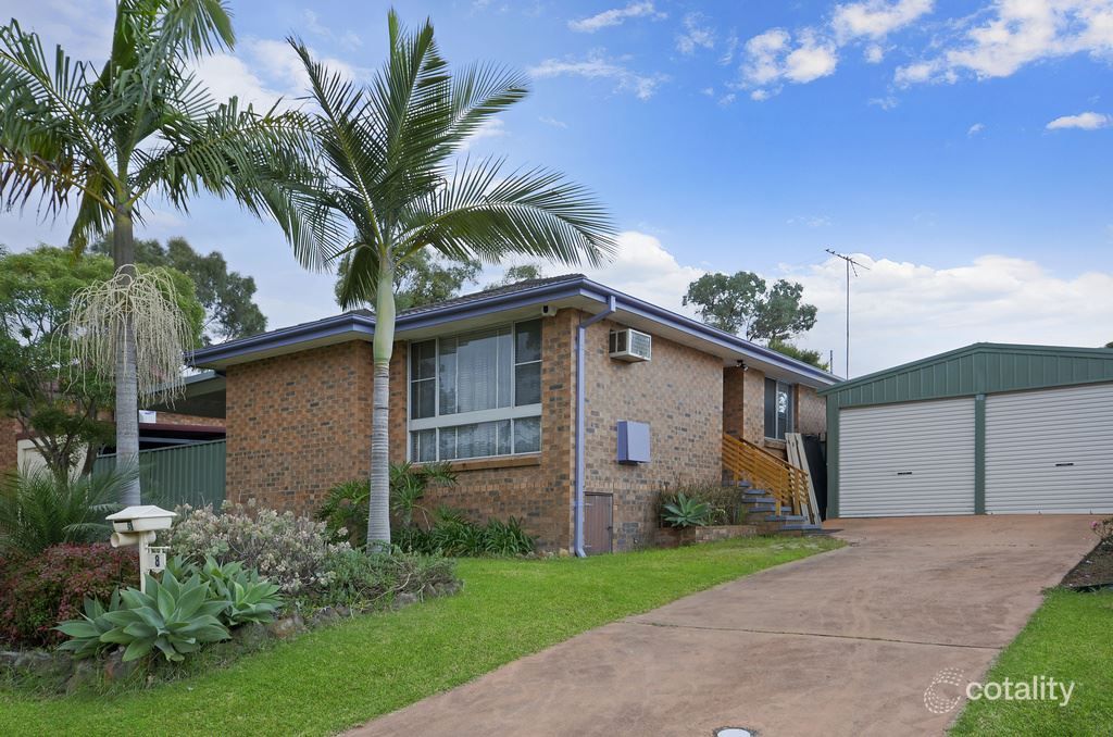 8 Crozier St, Eagle Vale, NSW 2558