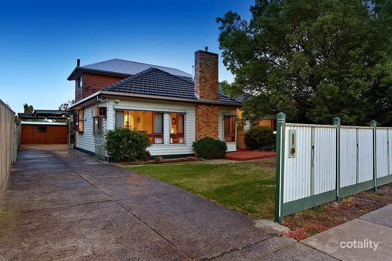 53 Rhodes Pde, Oak Park, VIC 3046