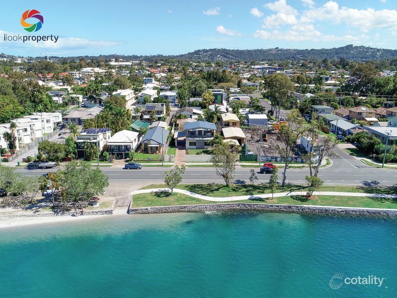 21 Bradman Ave, Maroochydore, QLD 4558