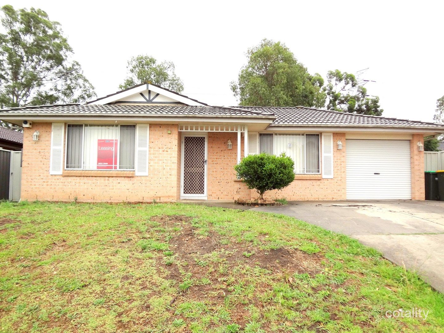 32 Sanderling St, Hinchinbrook, NSW 2168