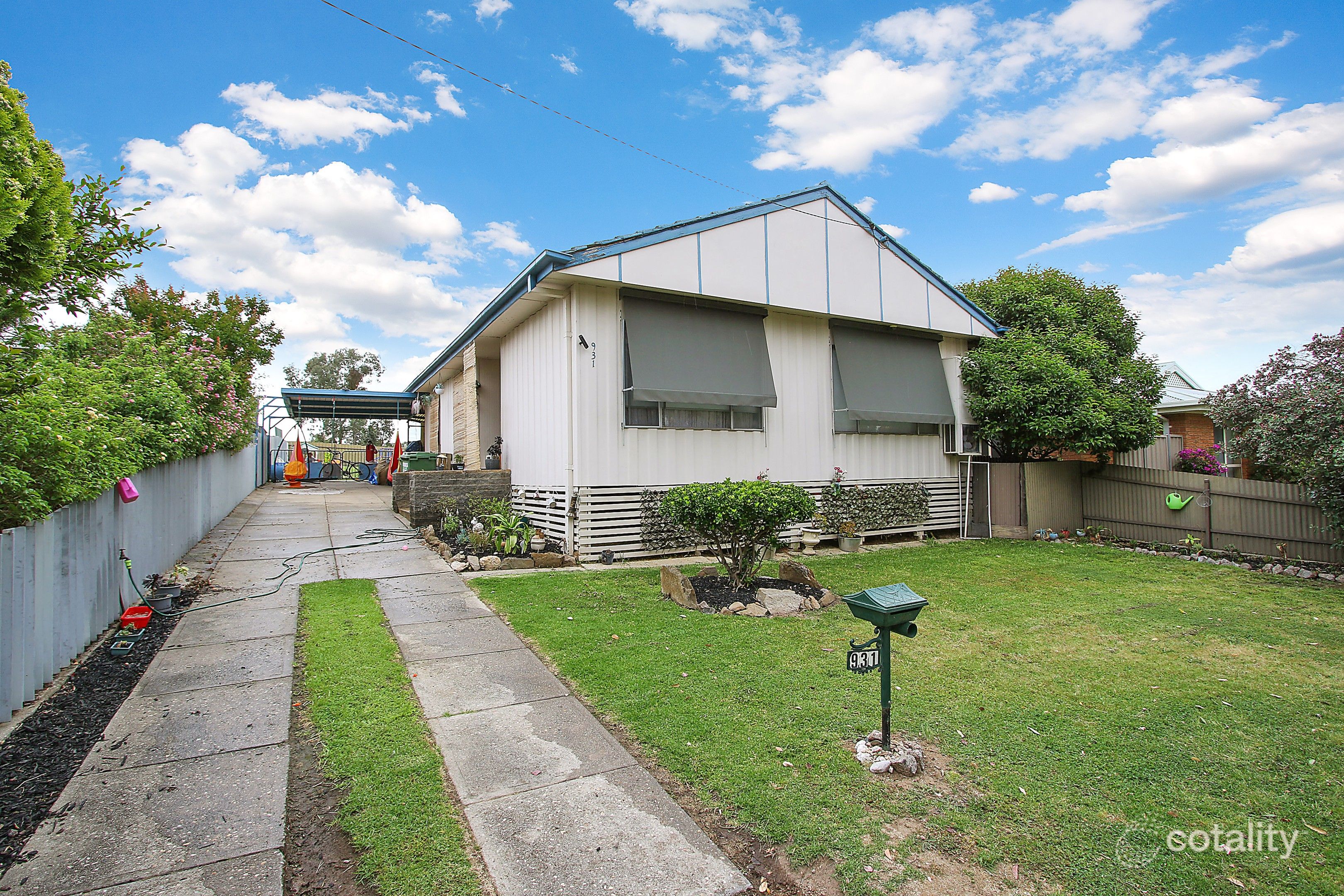 931 Padman Dr, West Albury, NSW 2640