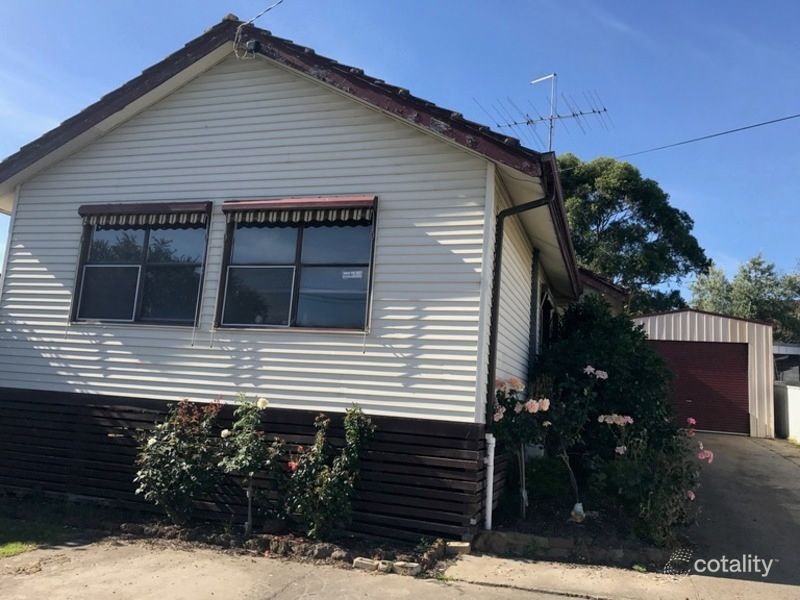 22 Dunbar Ave, Morwell, VIC 3840