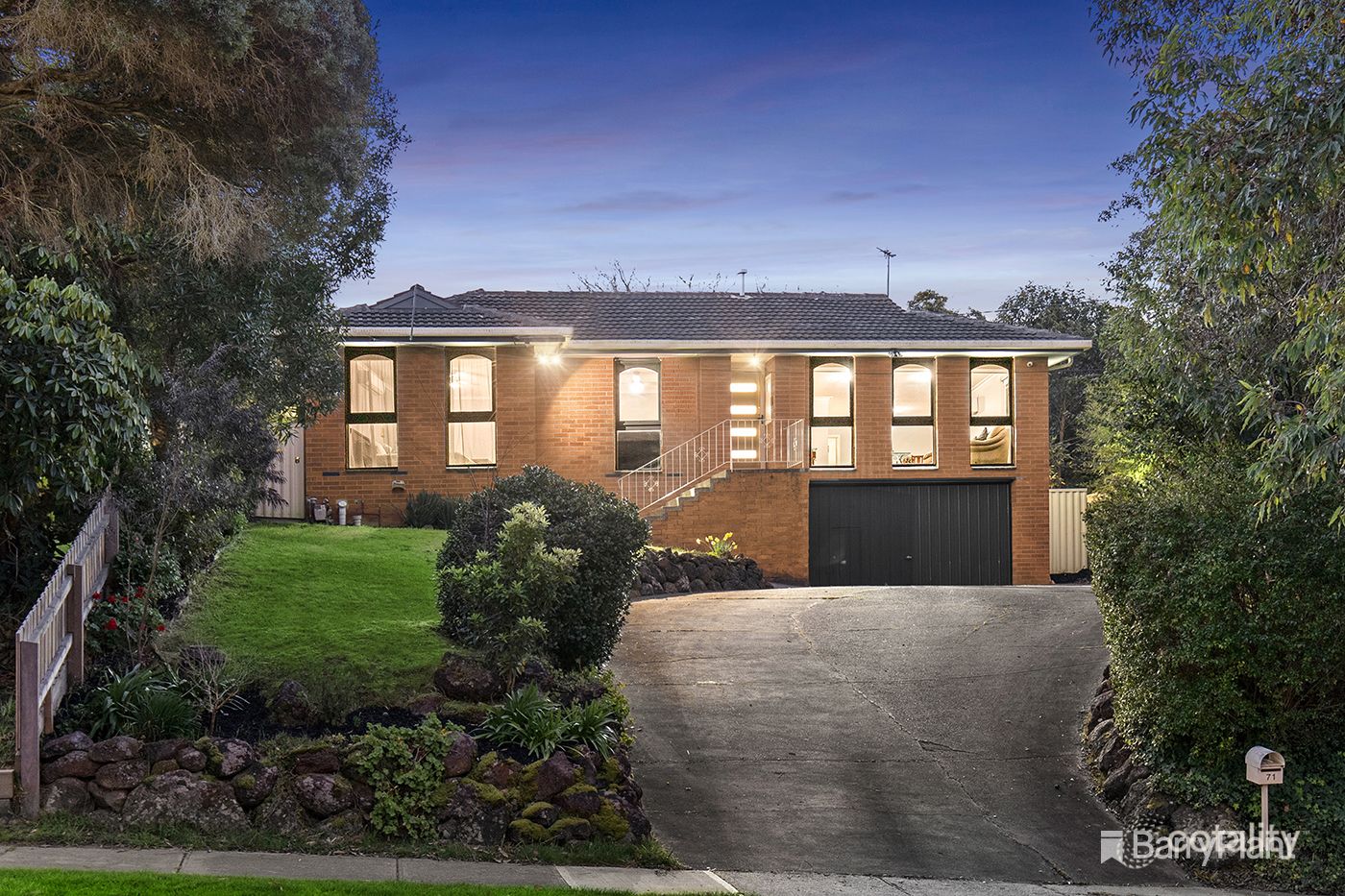 71 Carronvale Rd, Mooroolbark, VIC 3138