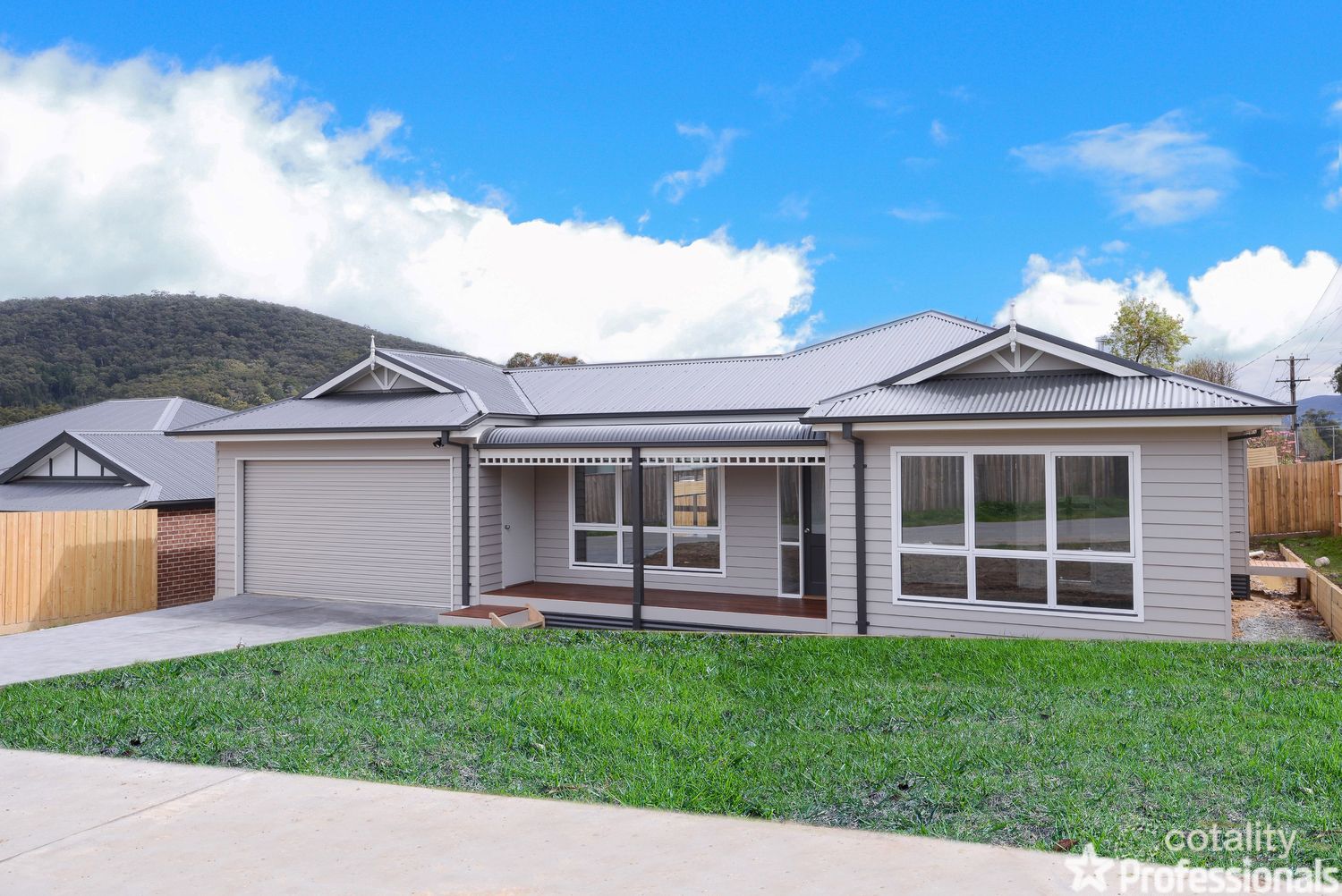 2 Waterhaven Pl, Yarra Junction, VIC 3797