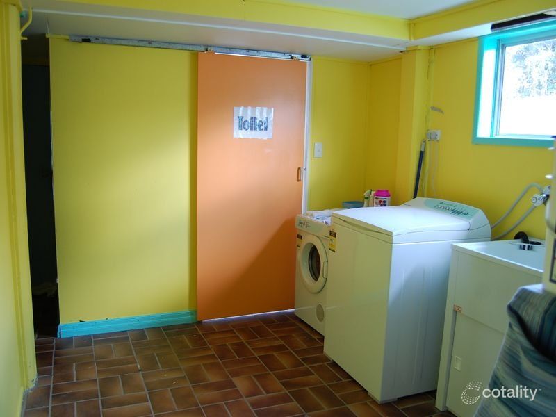 19 Gloucester St, Woodford, QLD 4514