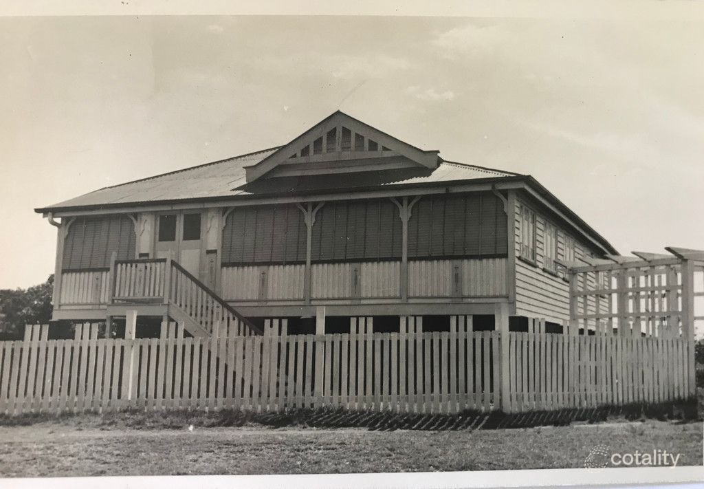 12 Stephenson St, Bardon, QLD 4065