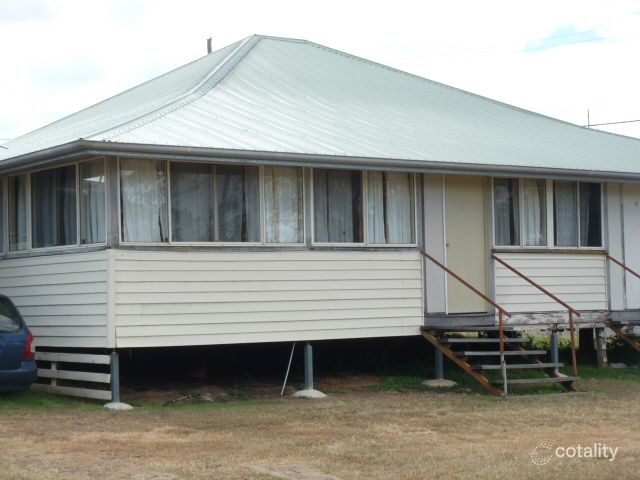 2/8 Perry St, Mundubbera, QLD 4626