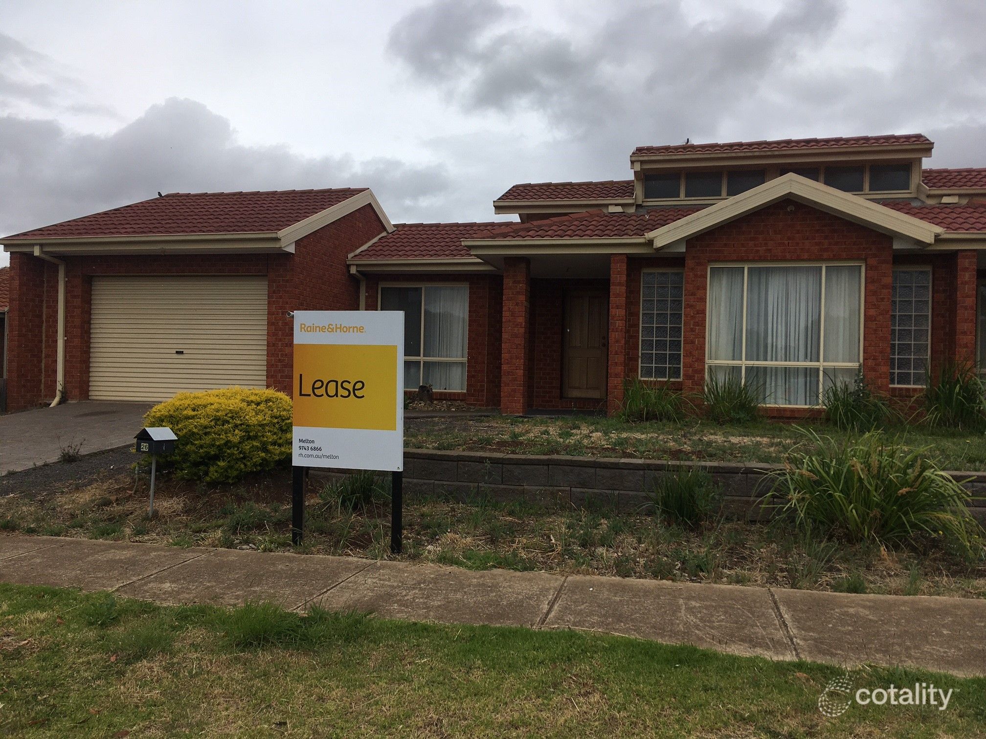 26 Lagarna Dr, Kurunjang, VIC 3337