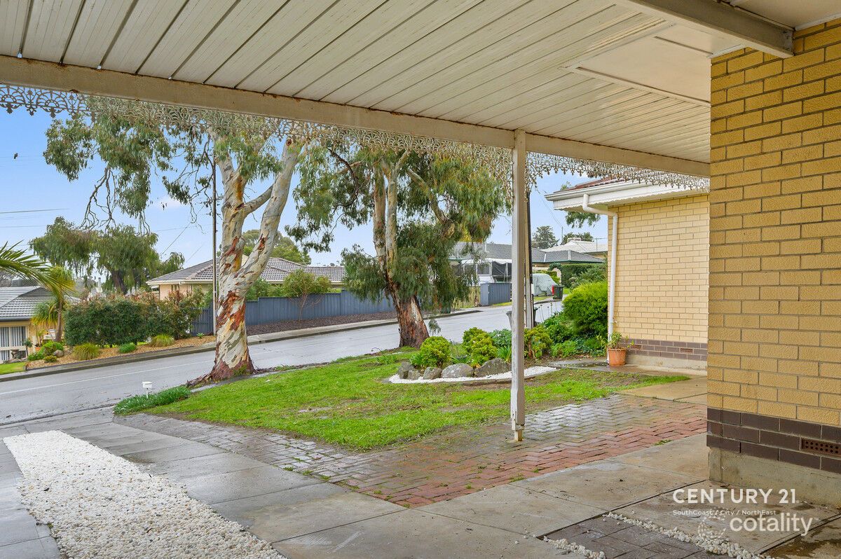 56 Collins Pde, Hackham, SA 5163