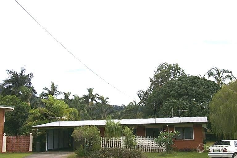 8 Compass Cl, Edge Hill, QLD 4870