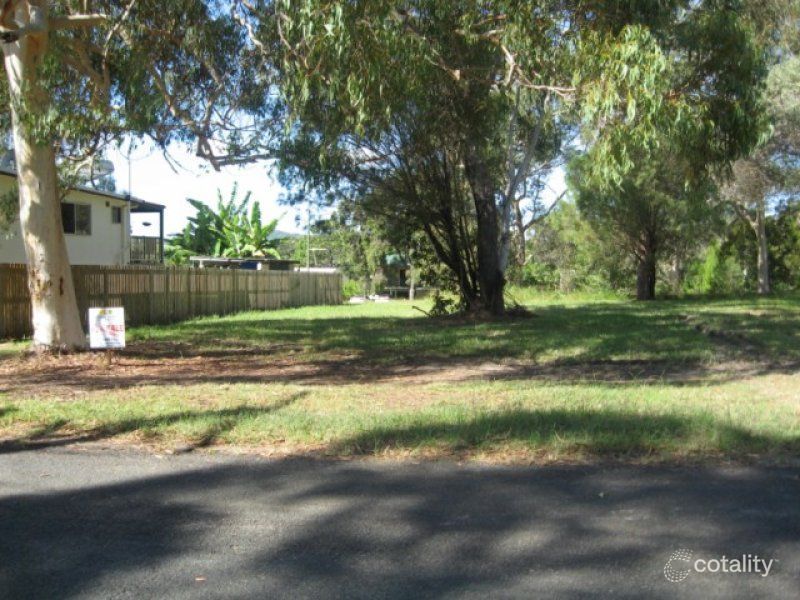 26 Guthrie St, Russell Island, QLD 4184