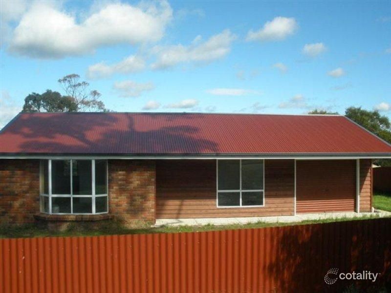 28b Roberts St, Triabunna, TAS 7190