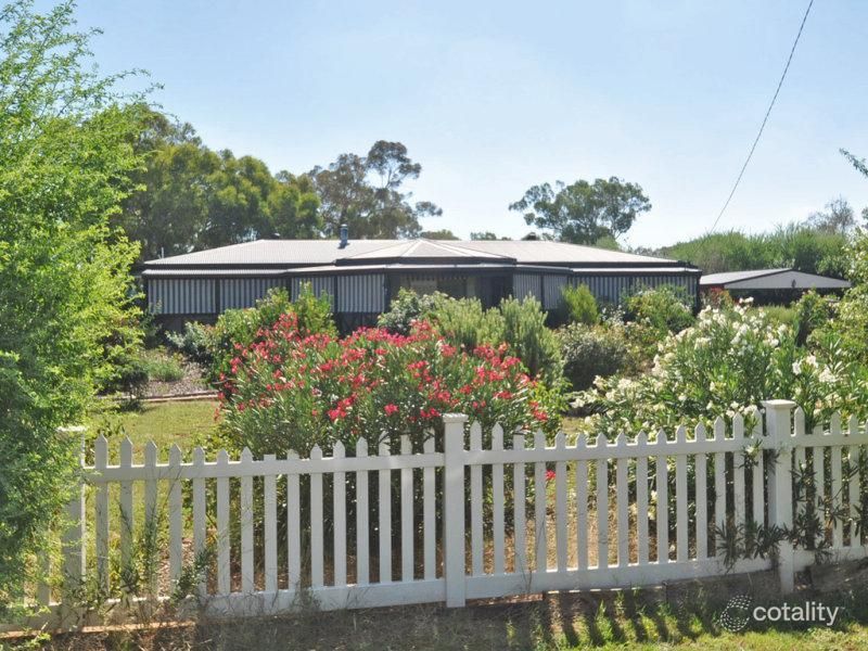 6 Tenandra St, Nangus, NSW 2722