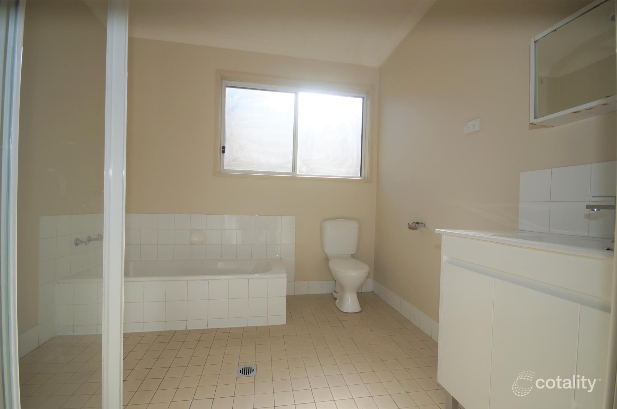 37 Pegler Ave, South Granville, NSW 2142